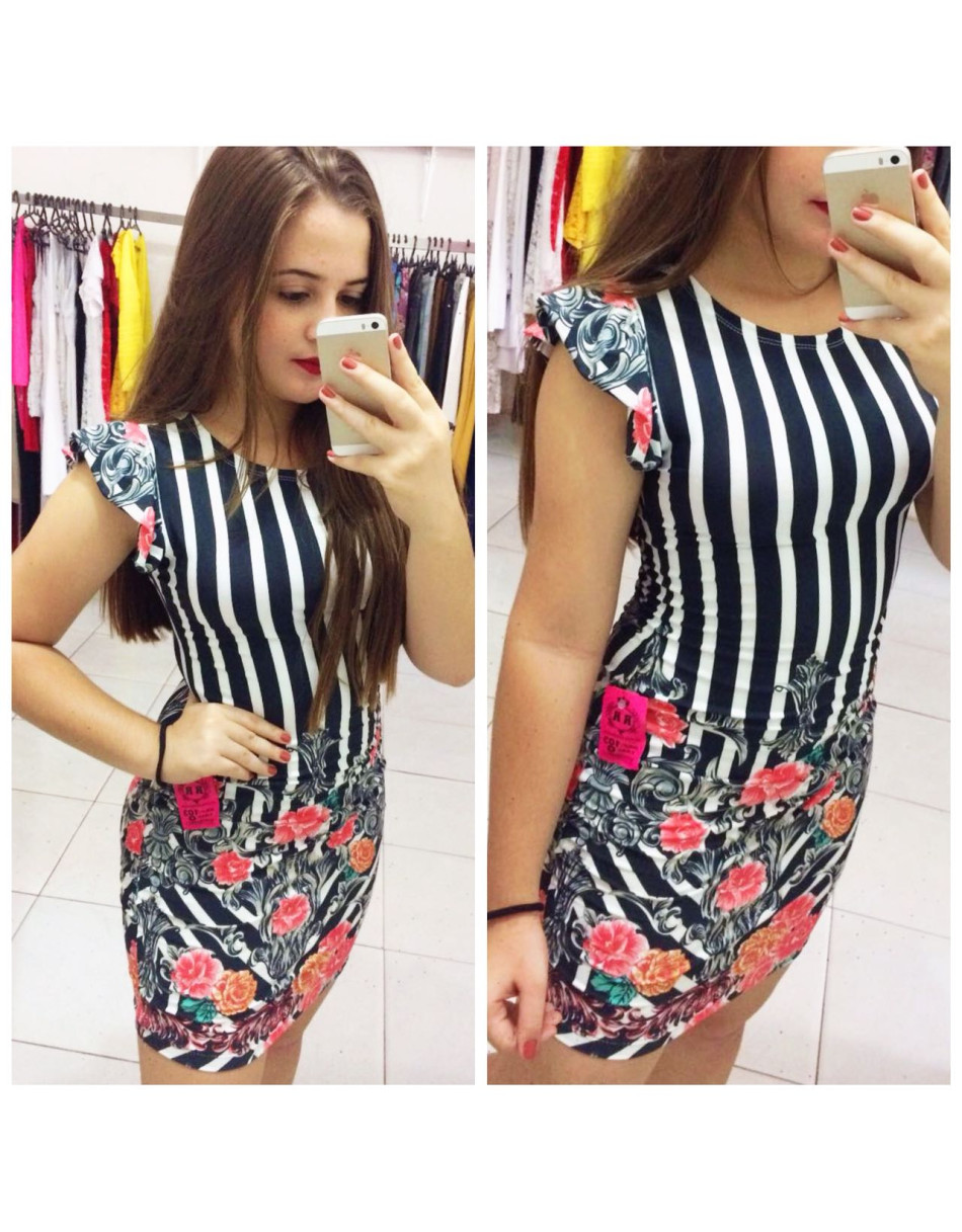 Vestido Curto Estampado Barrado