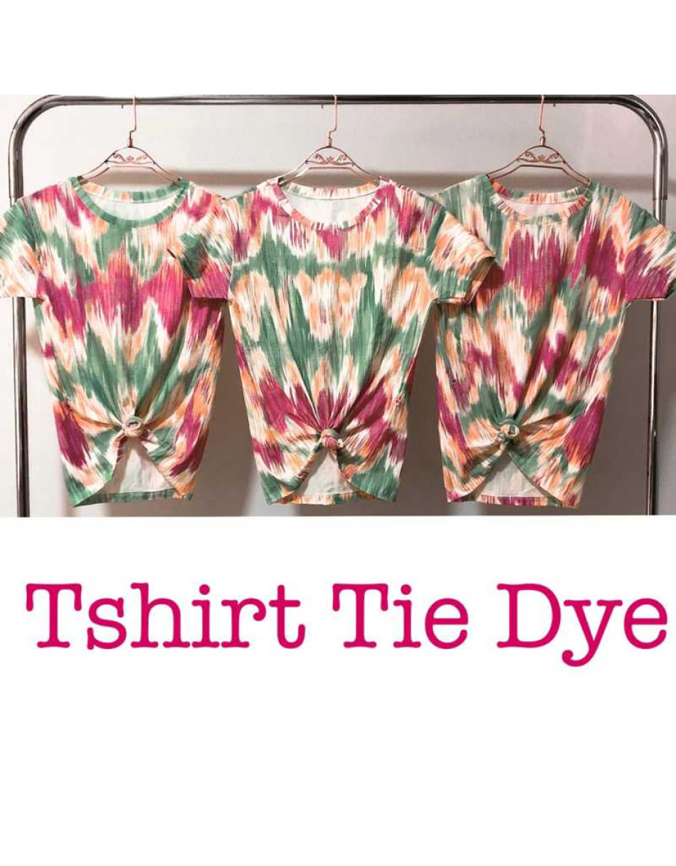 Blusa com estampas Tie Dye