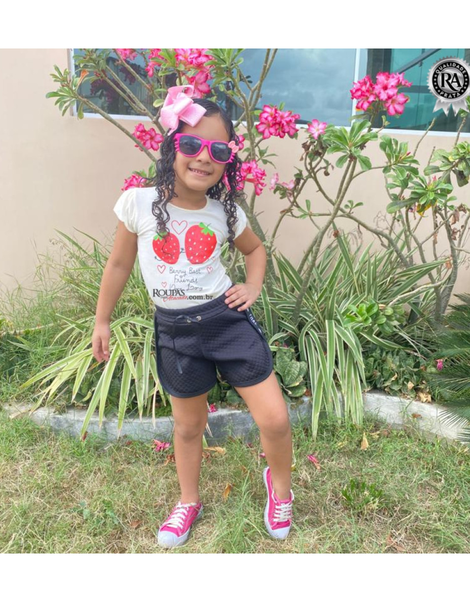 Short Infantil Blogueirinha Em Matelassê 