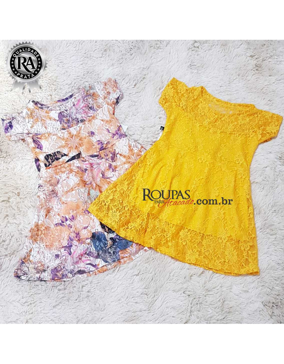 Vestido de Renda Infantil