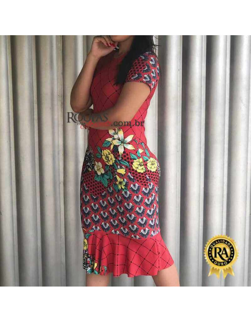 Vestido Curto Estampado Barrado