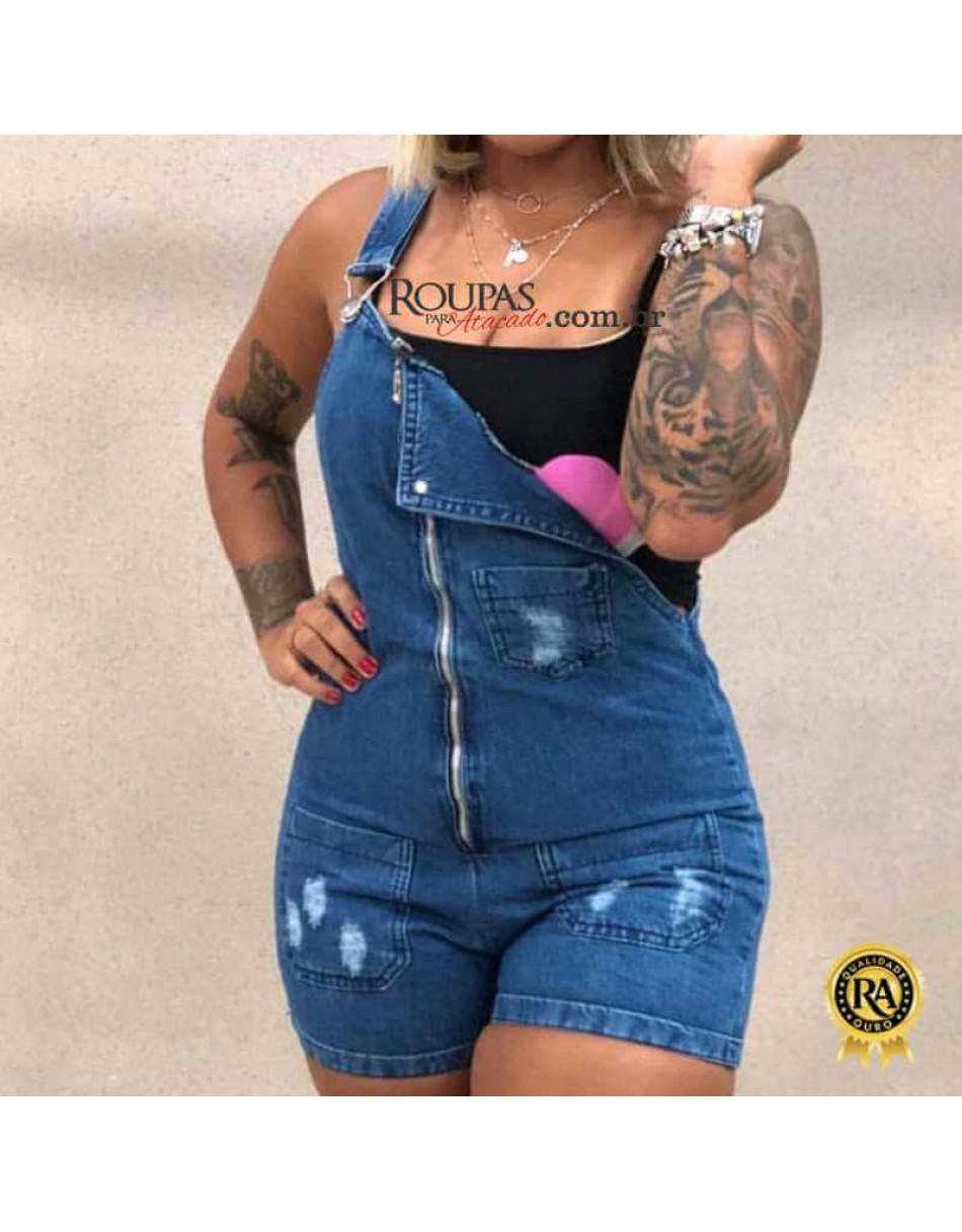 Jardineira Jeans Feminina Short
