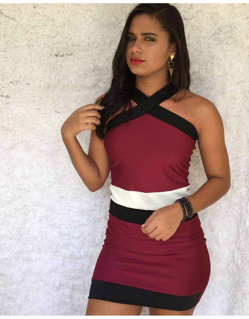 Vestido Curto em Suplex Liso 