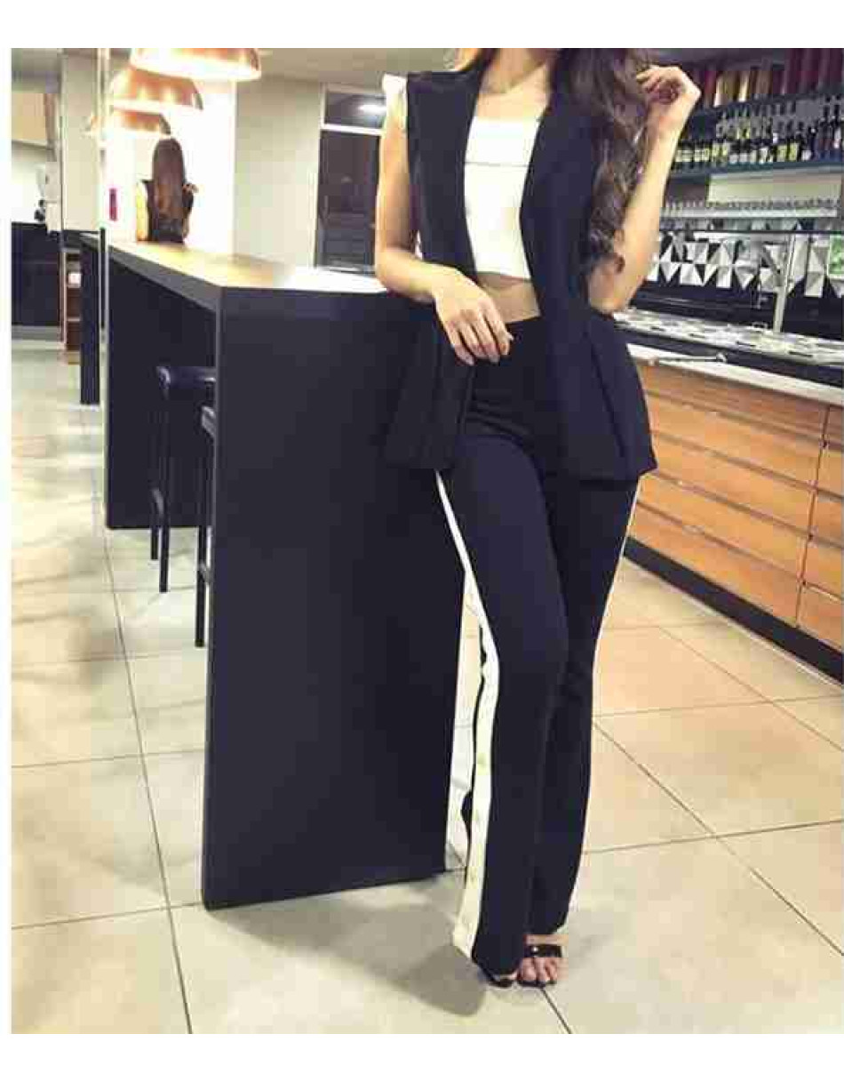 Calça Pantalona Com Fendas Laterais
