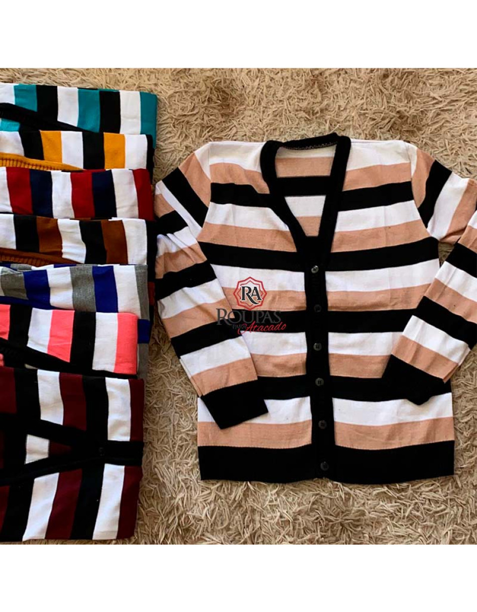 Casaco Em Tricot Com Botões