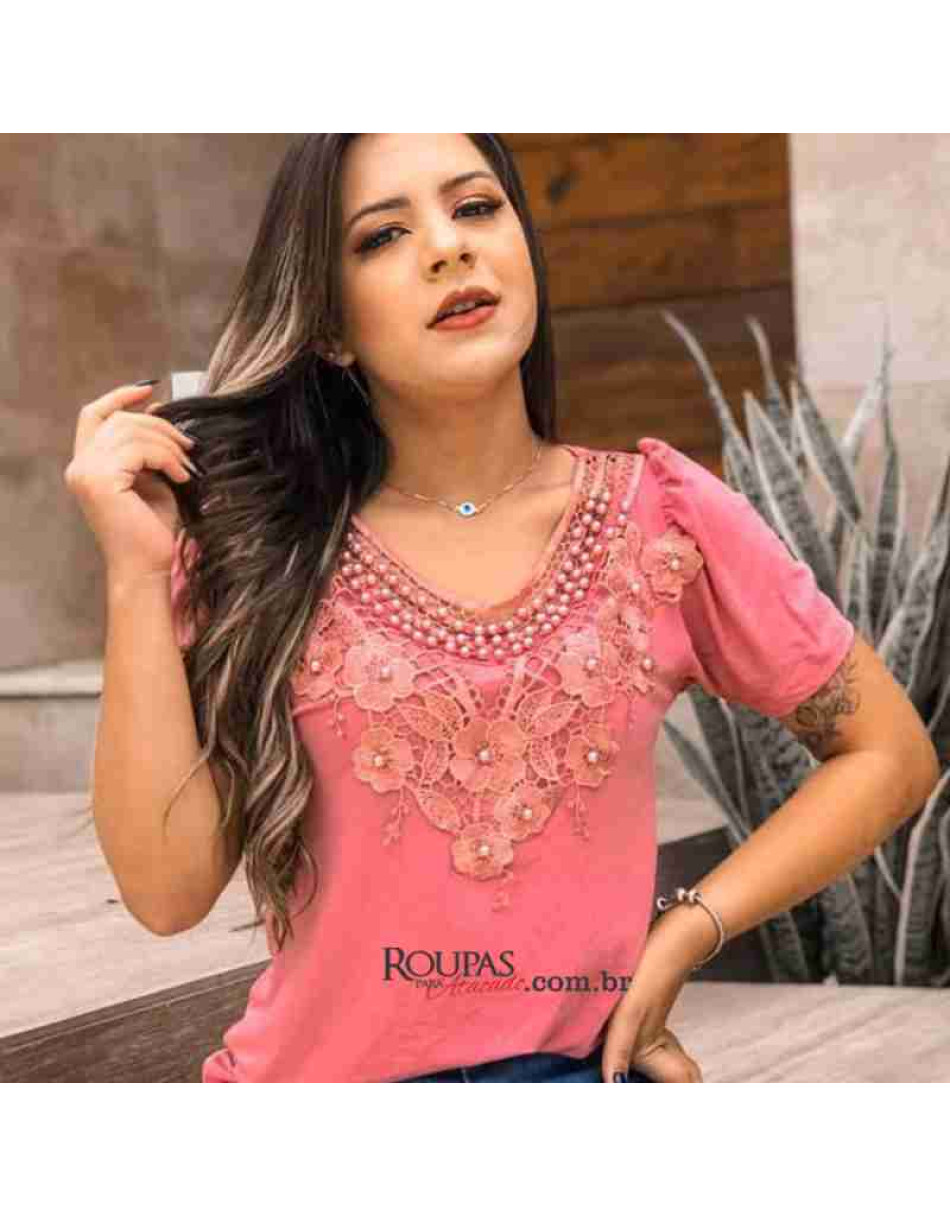 Blusas Com Pedraria e Aplicações