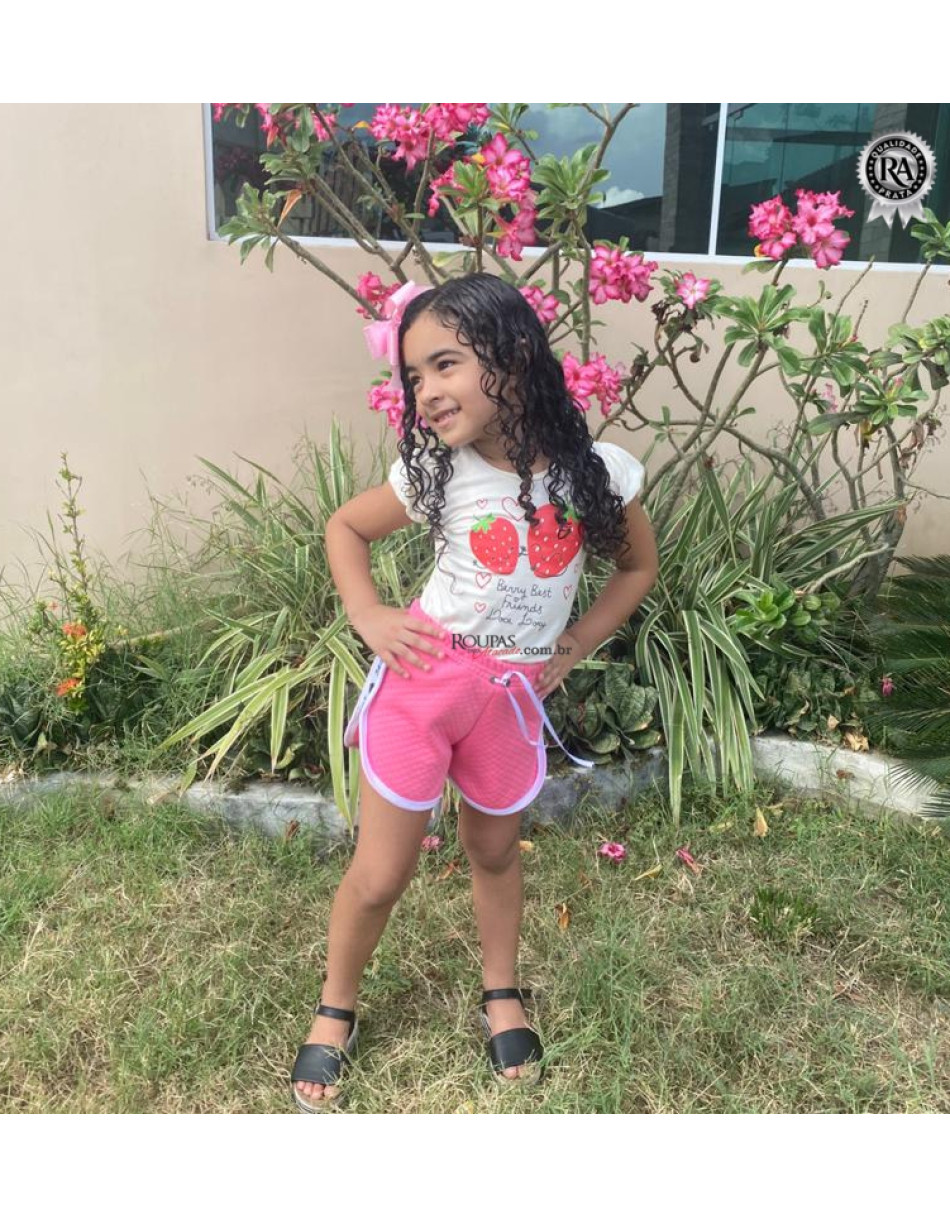 Short Infantil Blogueirinha Em Matelassê 