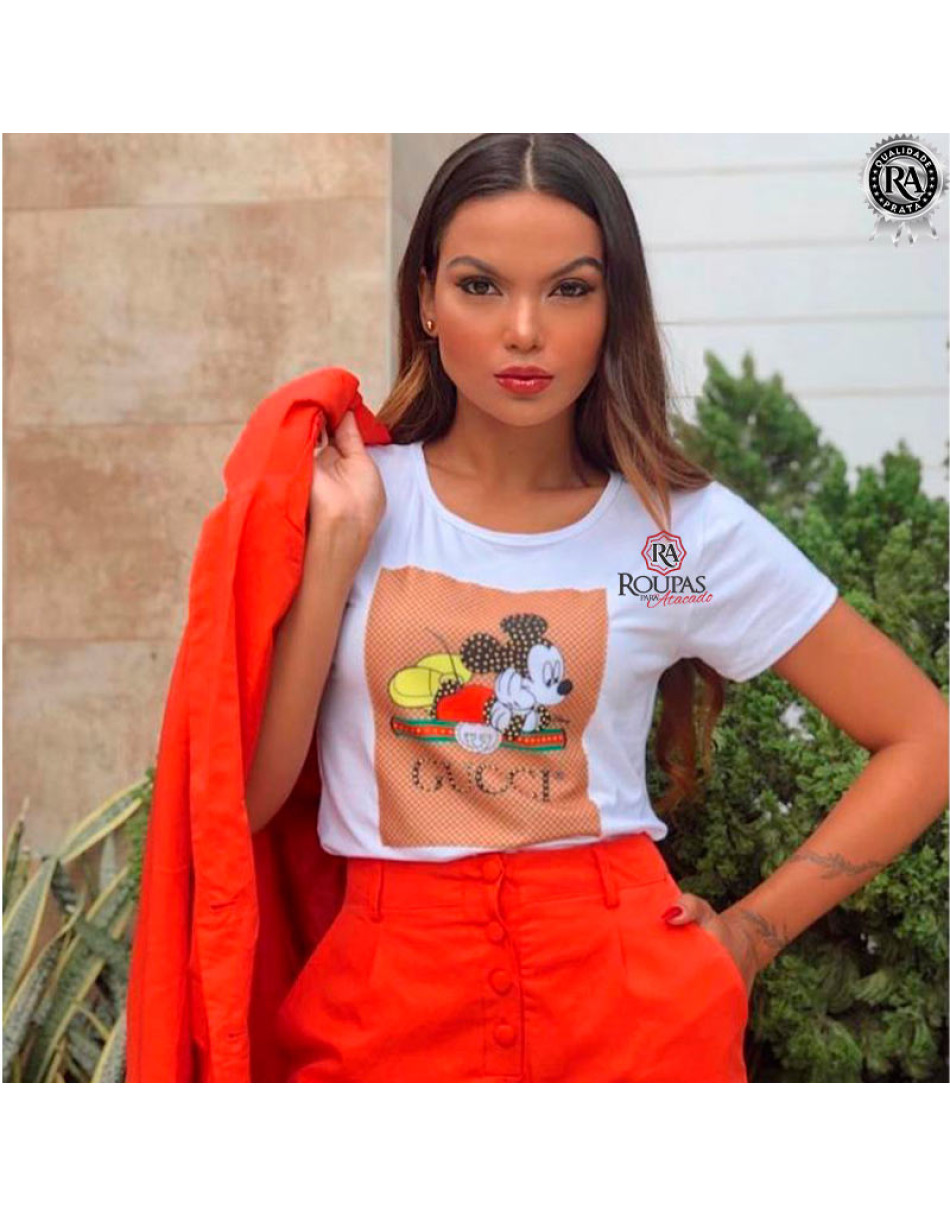 Tshirt Feminina Com Aplicação