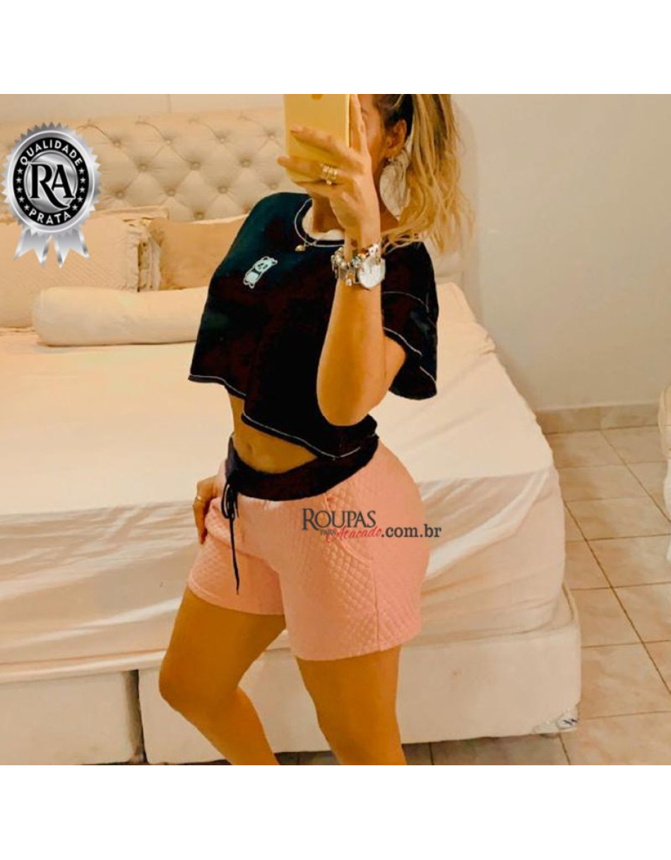 Short Matelassê Feminino Adulto
