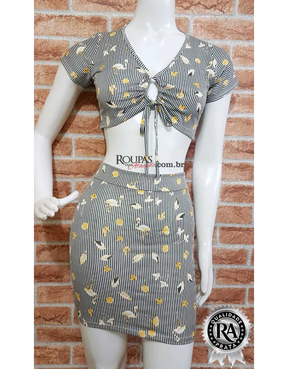 Conjunto Adulto Feminino Blusa e Saia Estampado