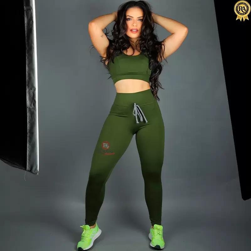Conjunto Fitness Liso Top Com Bojo E Calça
